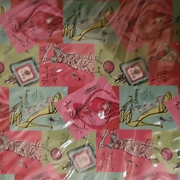 Glamor Shower Curtain - Picture 4 of 4